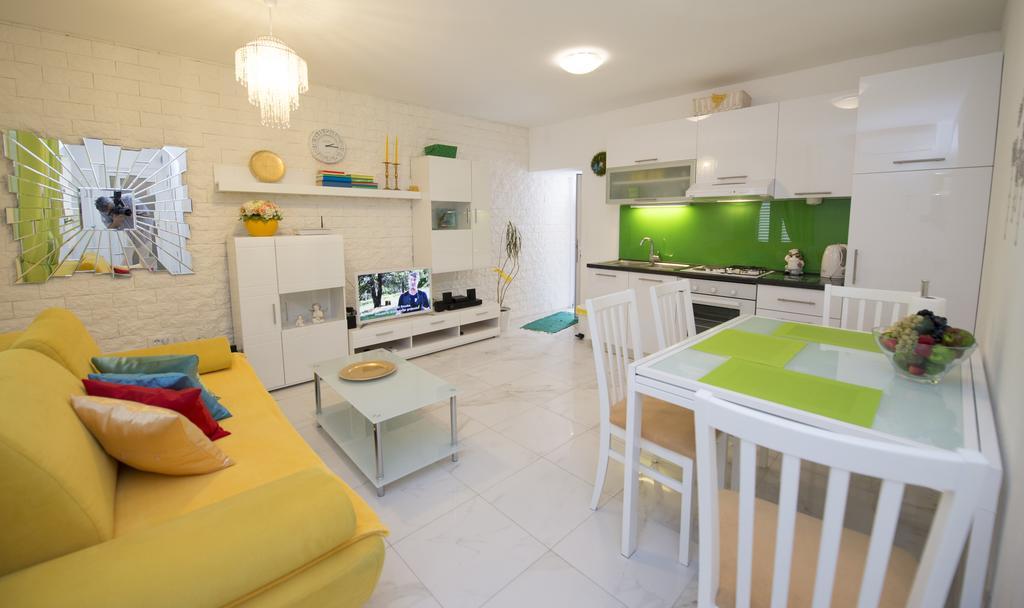 Apartment Dea Σπλιτ Εξωτερικό φωτογραφία
