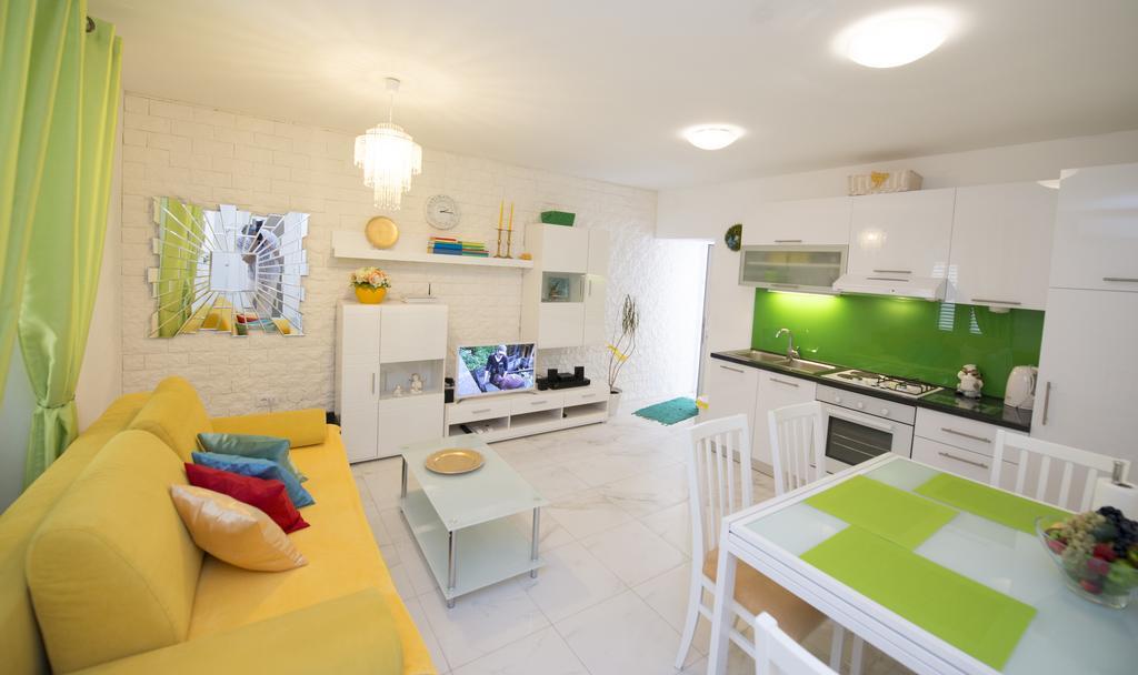 Apartment Dea Σπλιτ Εξωτερικό φωτογραφία