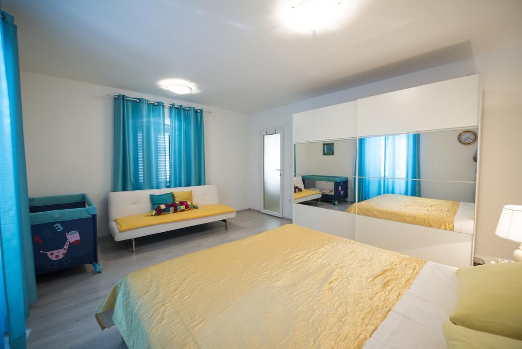 Apartment Dea Σπλιτ Εξωτερικό φωτογραφία
