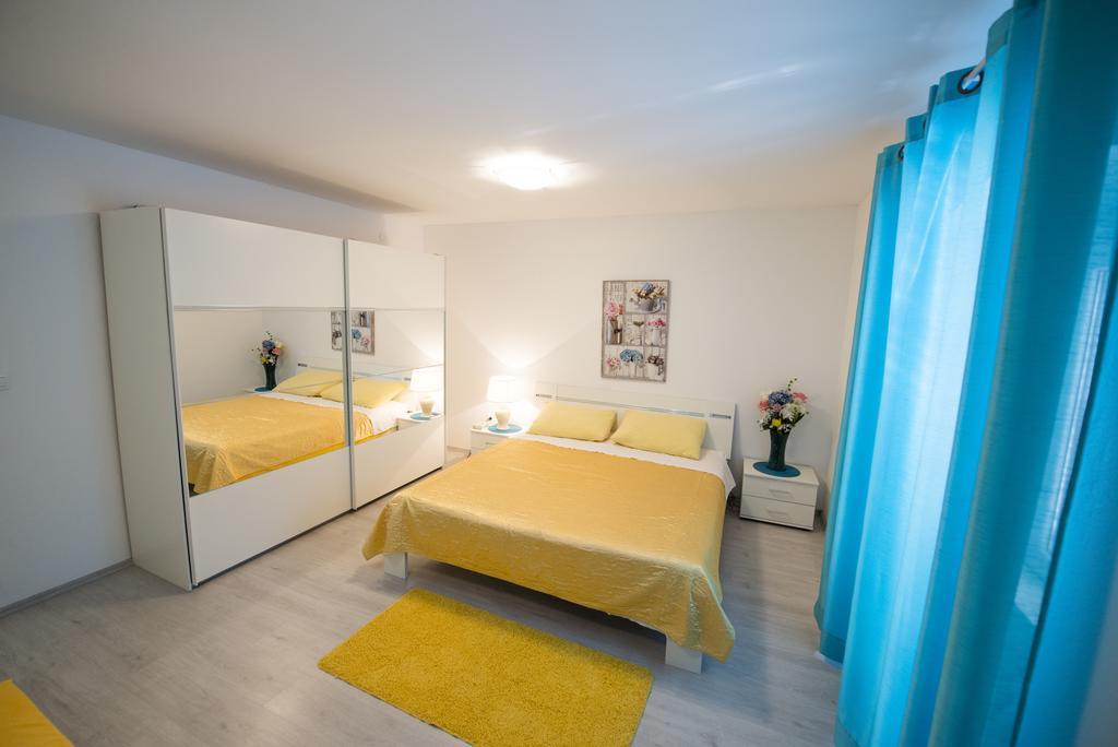 Apartment Dea Σπλιτ Εξωτερικό φωτογραφία